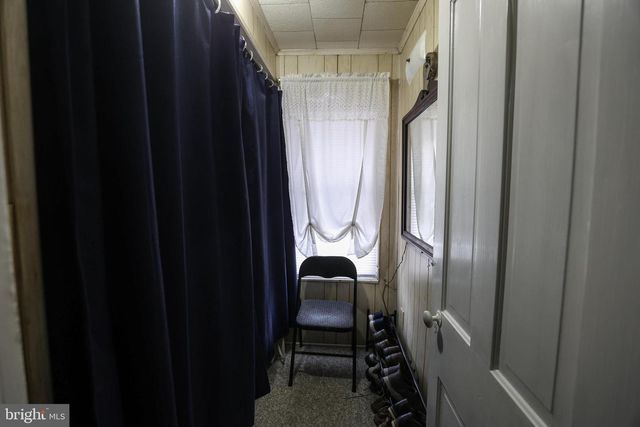 846 BUNTING ST, Pottsville, PA 17901