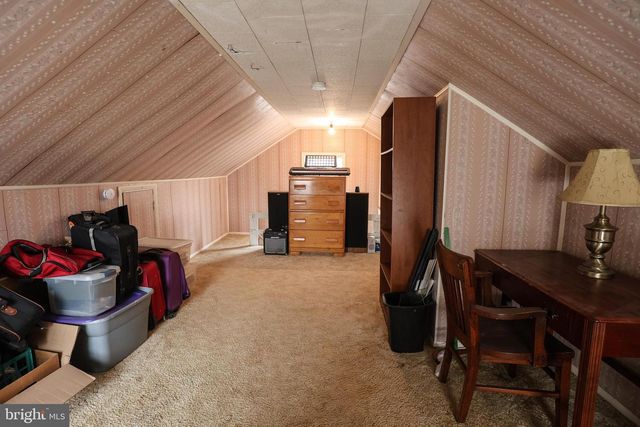 846 BUNTING ST, Pottsville, PA 17901