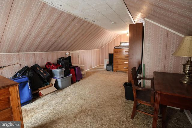 846 BUNTING ST, Pottsville, PA 17901