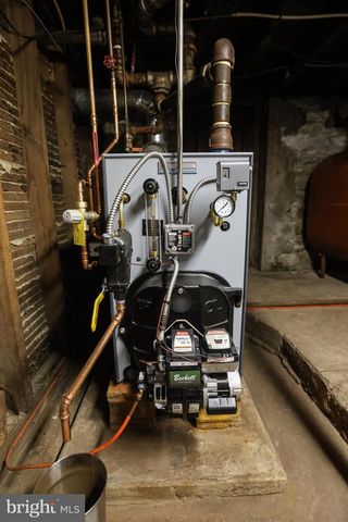 846 BUNTING ST, Pottsville, PA 17901