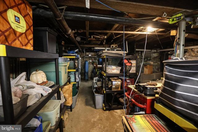 846 BUNTING ST, Pottsville, PA 17901