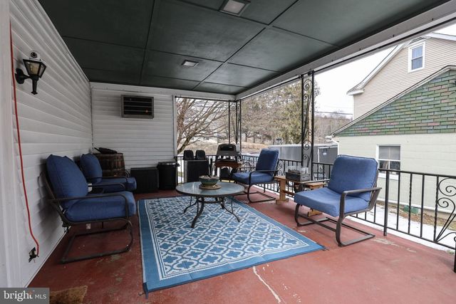 846 BUNTING ST, Pottsville, PA 17901