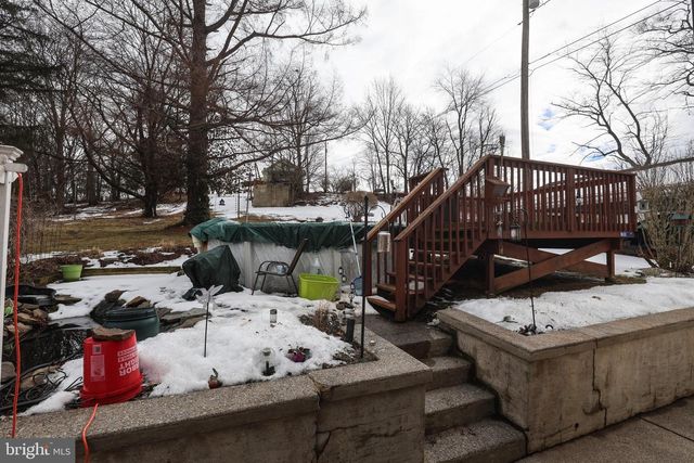 846 BUNTING ST, Pottsville, PA 17901