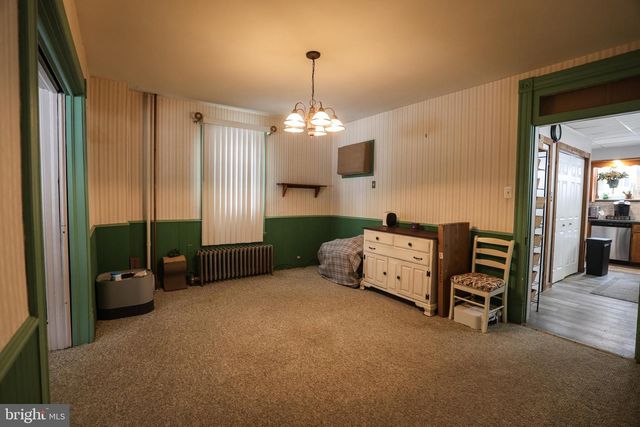 846 BUNTING ST, Pottsville, PA 17901