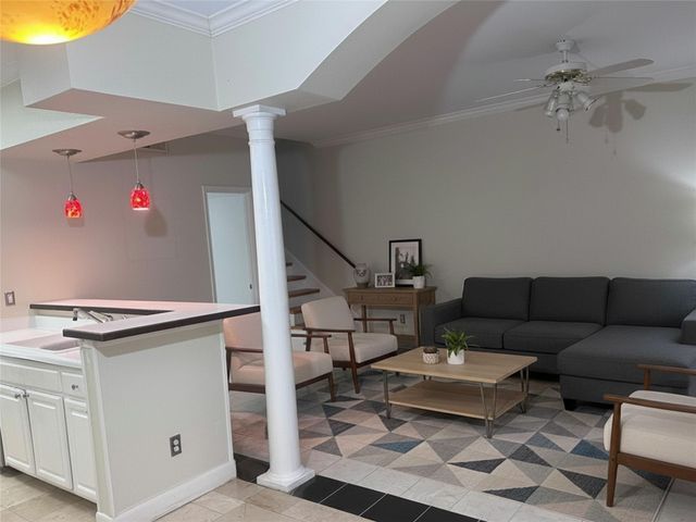 7347 Regency Square Court 7347, Houston, TX 77036