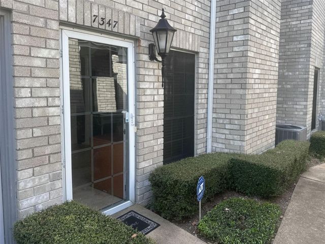 7347 Regency Square Court 7347, Houston, TX 77036