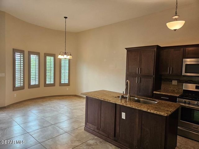 7116 COPPER TOWN Drive, El Paso, TX 79934