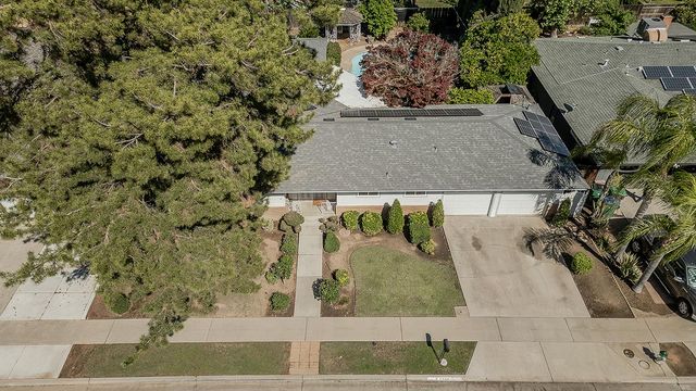 6326 N Bergeron Avenue, Fresno, CA 93704