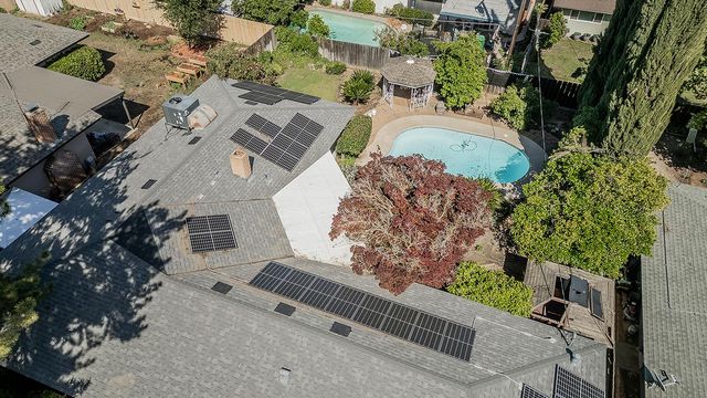 6326 N Bergeron Avenue, Fresno, CA 93704