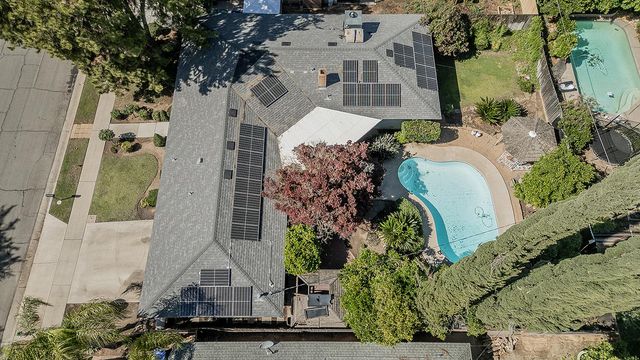 6326 N Bergeron Avenue, Fresno, CA 93704