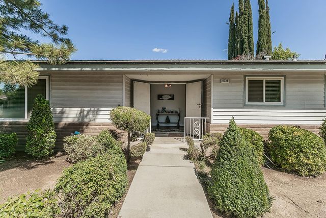 6326 N Bergeron Avenue, Fresno, CA 93704