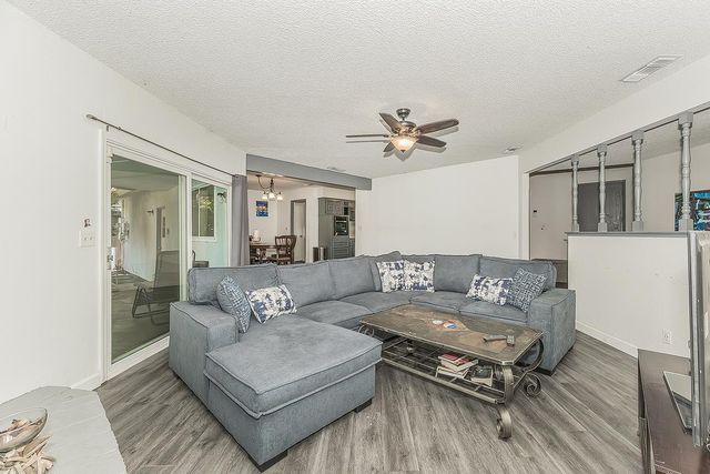 6326 N Bergeron Avenue, Fresno, CA 93704
