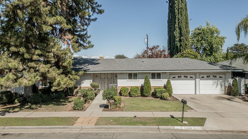 6326 N Bergeron Avenue, Fresno, CA 93704