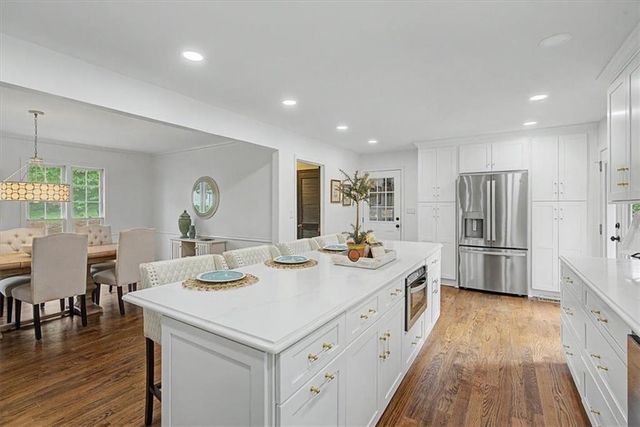 3730 Creekstone Way, Marietta, GA 30068