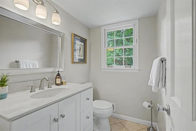 3730 Creekstone Way, Marietta, GA 30068