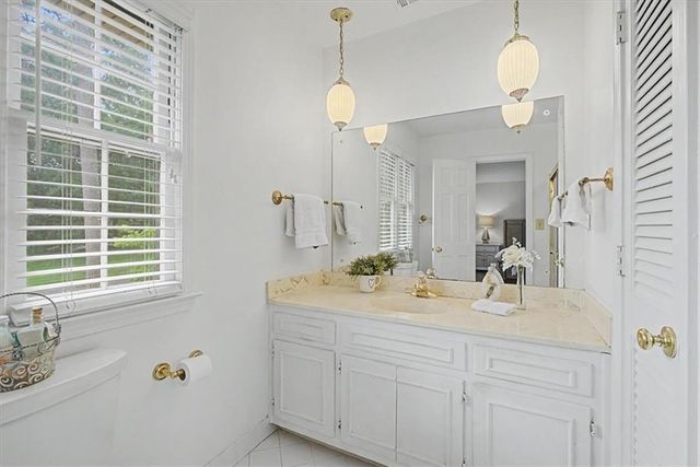 3730 Creekstone Way, Marietta, GA 30068