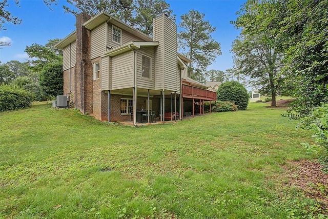 3730 Creekstone Way, Marietta, GA 30068