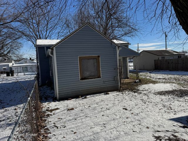 3323 Peachtree Ave, Louisville, KY 40215