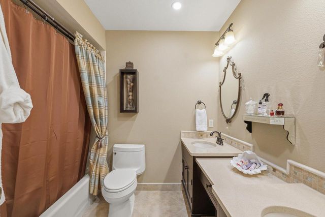 3517 Willow CIRCLE, Sheboygan, WI 53083