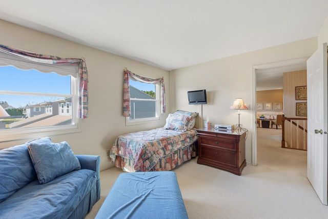3517 Willow CIRCLE, Sheboygan, WI 53083