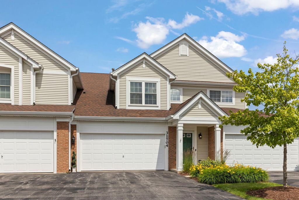 31704 Kline Circle 3170, Warrenville, IL 60555