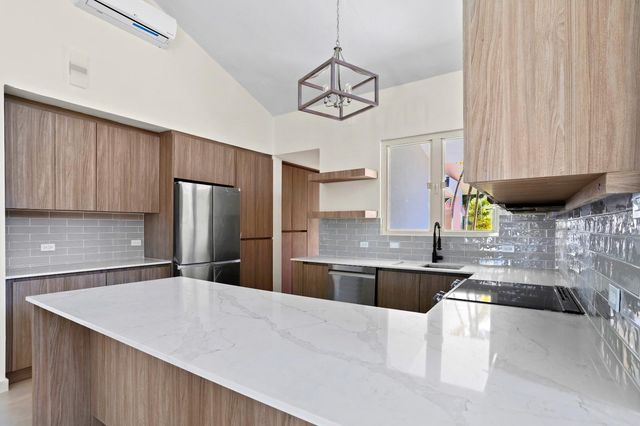 140 CAMINO DE CANA, Dorado, PR 00646