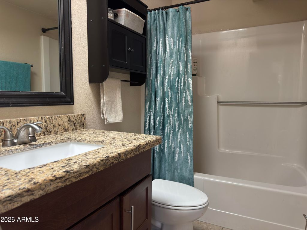 Image 10 of property listing at 14619 N 31ST Lane, Phoenix, AZ 85053