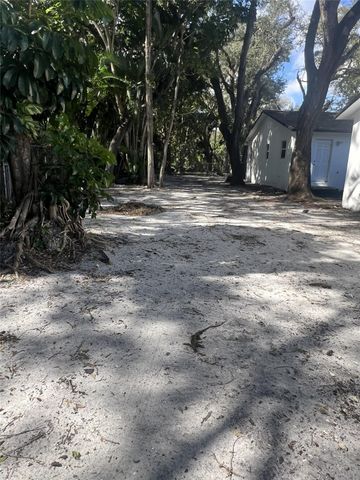 1702 NE 146th Street, Miami, FL 33181