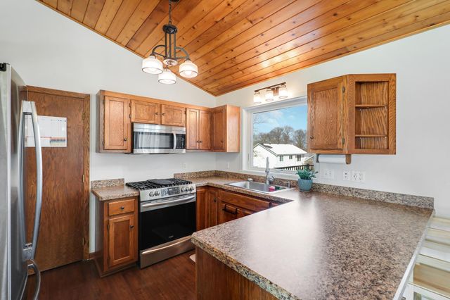 13063 Vernon Avenue, Savage, MN 55378