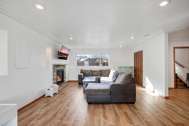 13063 Vernon Avenue, Savage, MN 55378