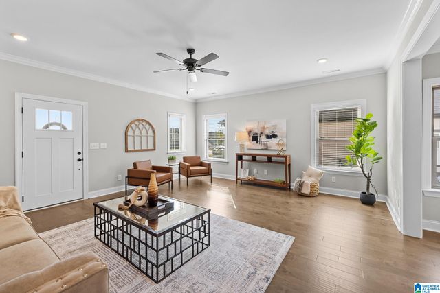 5653 LONG VIEW TRAIL, Trussville, AL 35173