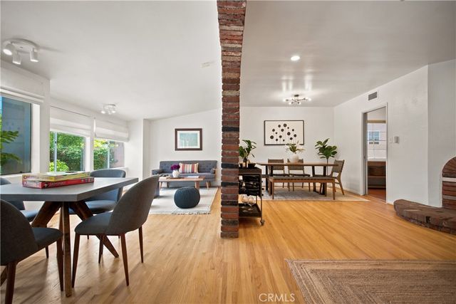 13828 Kittridge, Van Nuys, CA 91405