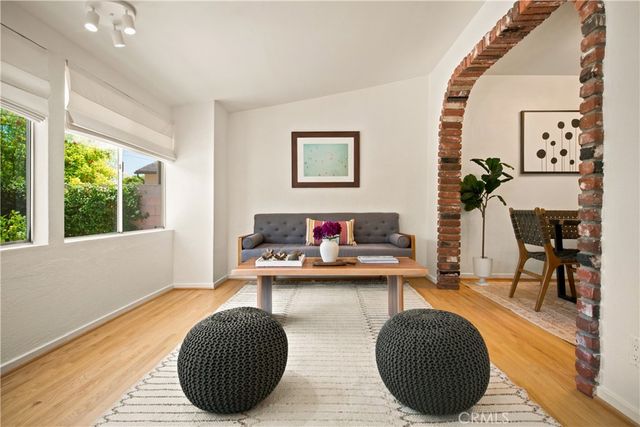 13828 Kittridge, Van Nuys, CA 91405