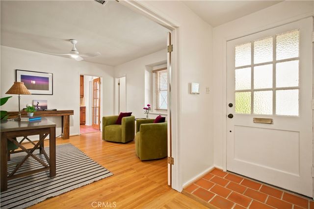 13828 Kittridge, Van Nuys, CA 91405