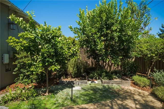 13828 Kittridge, Van Nuys, CA 91405