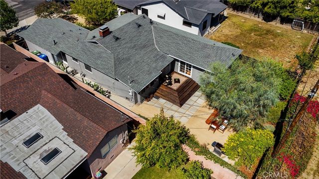 13828 Kittridge, Van Nuys, CA 91405