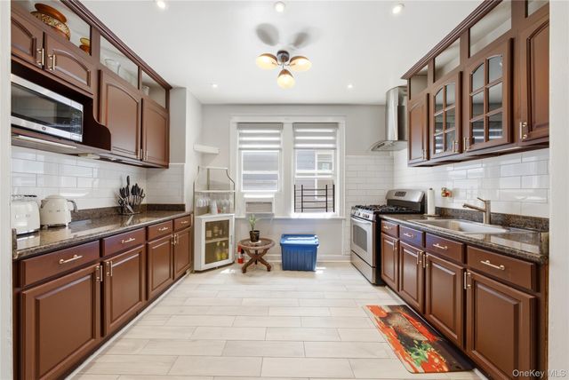 4523 Monticello Avenue, Bronx, NY 10466