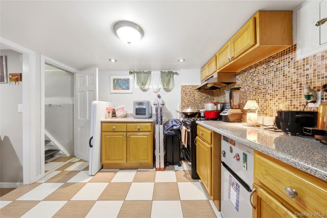 4523 Monticello Avenue, Bronx, NY 10466
