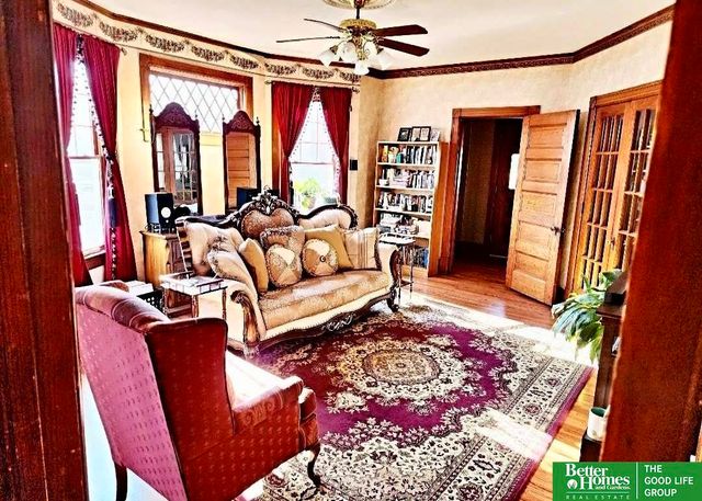 1309 S 31st Street, Omaha, NE 68105