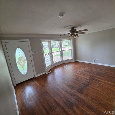 7014 Midwood Avenue, Hazelwood, MO 63042