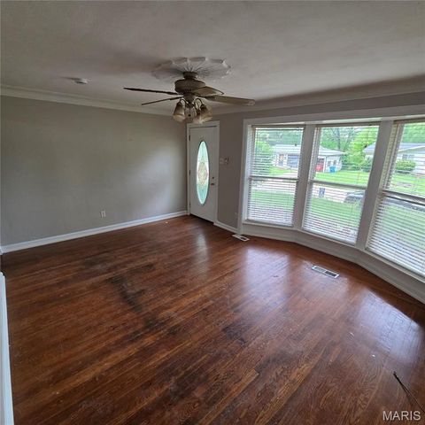 7014 Midwood Avenue, Hazelwood, MO 63042