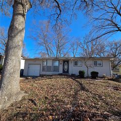 7014 Midwood Avenue, Hazelwood, MO 63042