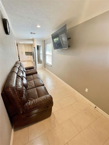 13505 Orleans Street, Houston, TX 77015