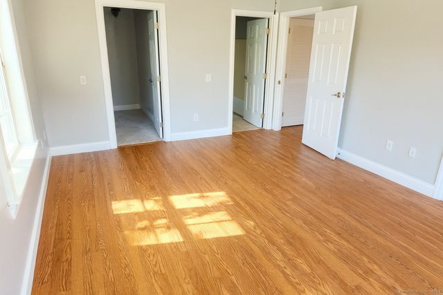 16 Brookside Drive, Southington, CT 06489