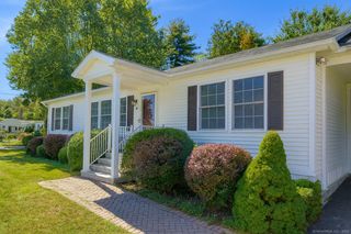 16 Brookside Drive, Southington, CT 06489