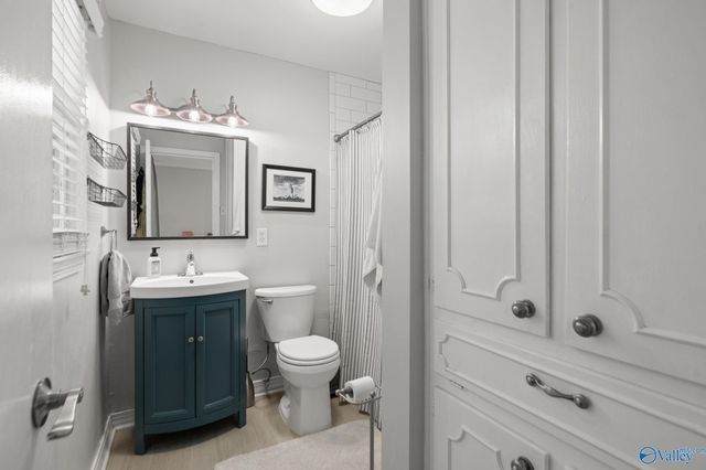 2707 Barcody Road, Huntsville, AL 35801