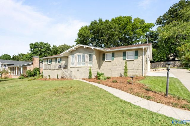 2707 Barcody Road, Huntsville, AL 35801
