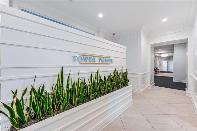 1001 Arbor Lake DR # 1203, Naples, FL 34110