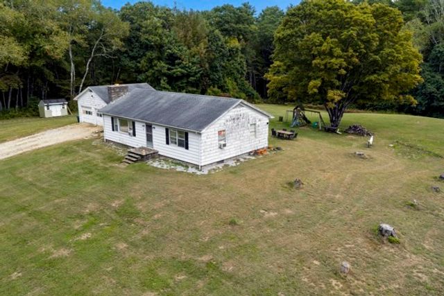 85 Blood Rd, Charlton, MA 01507
