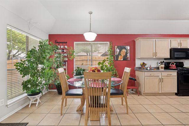 1118 Germany Drive, Cedar Hill, TX 75104